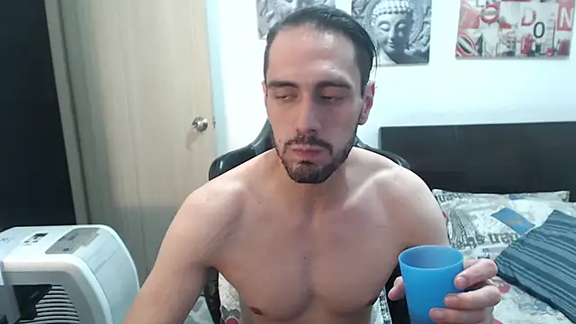 Snapshot of samuelgarcia_ chatting on January 8, 2025, 11:52 pm samuelgarcia online show from January 8, 2025, 11:52 pm