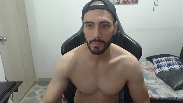 Snapshot of samuelgarcia_ chatting on October 28, 2025, 8:46 am samuelgarcia online show from October 28, 2025, 8:46 am