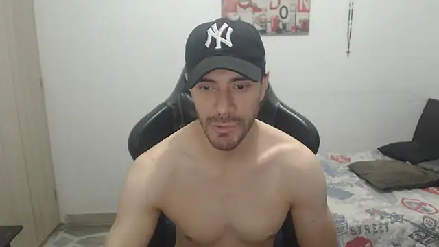 Snapshot of samuelgarcia_ chatting on July 21, 2026, 4:47 am samuelgarcia online show from July 21, 2026, 4:47 am