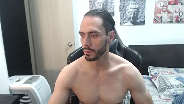 Snapshot of samuelgarcia_ chatting on January 10, 2025, 11:18 pm samuelgarcia online show from January 10, 2025, 11:18 pm