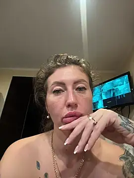 Snapshot of Avtosluts777 chatting on November 11, 2025, 2:12 pm Avtosluts777 online show from November 11, 2025, 2:12 pm