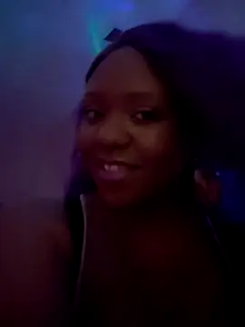 6lue6a6y69 online show from November 23, 2025, 4:33 am