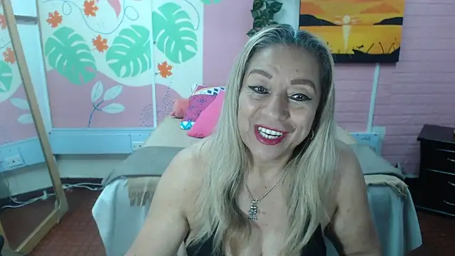 Snapshot of ZAMANTHA chatting on September 17, 2025, 3:36 pm ZAMANTHA online show from September 17, 2025, 3:36 pm