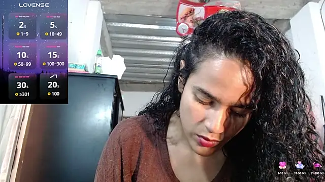 jasminne  online show from January 15, 2025, 4:54 pm