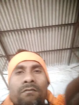 Badboy xyz online show from December 3, 2025, 9:09 am