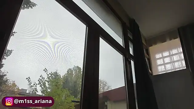 Miss Ariana  online show from November 7, 2025, 9:14 am