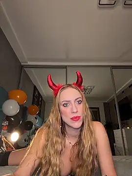 RockQueen A online show from October 26, 2025, 5:08 am