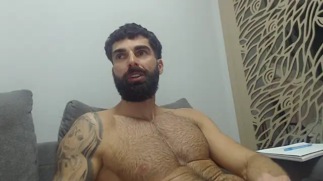 Snapshot of Verycutex chatting on November 28, 2025, 7:36 pm Verycutex online show from November 28, 2025, 7:36 pm