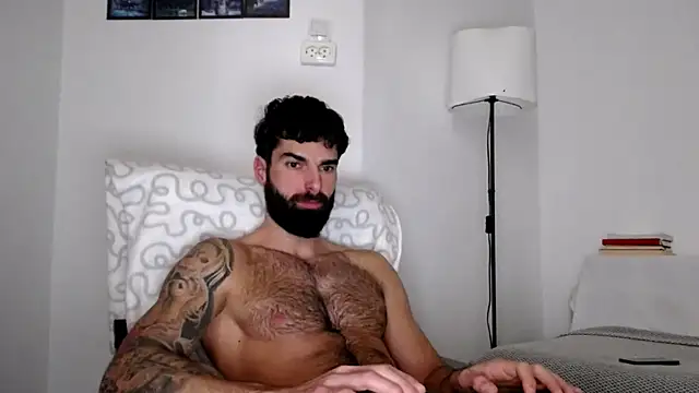 Snapshot of Verycutex chatting on January 6, 2026, 8:51 am Verycutex online show from January 6, 2026, 8:51 am