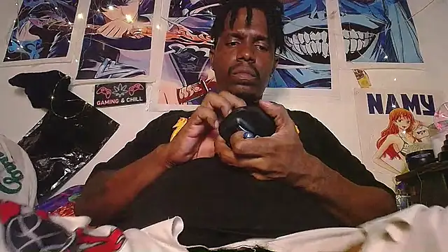 Snapshot of BlackRunning chatting on November 24, 2025, 8:03 am BlackRunning online show from November 24, 2025, 8:03 am