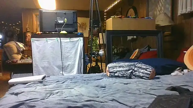 Snapshot of Makowboy chatting on September 30, 2025, 6:03 pm Makowboy online show from September 30, 2025, 6:03 pm