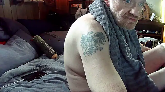 Snapshot of Makowboy chatting on March 6, 2026, 11:00 pm Makowboy online show from March 6, 2026, 11:00 pm