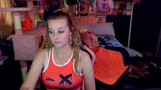 AsiaGoesPro online show from April 19, 2026, 7:49 pm