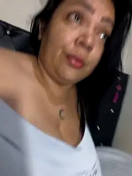 NIKOLE1301 online show from February 16, 2026, 8:40 pm