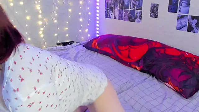 Snapshot of YunaPeace chatting on January 31, 2025, 3:00 pm YunaPeace online show from January 31, 2025, 3:00 pm