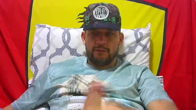 Snapshot of altenori112 chatting on October 29, 2025, 10:20 pm altenori112 online show from October 29, 2025, 10:20 pm