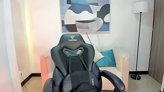 Snapshot of SaraParker_ chatting on November 12, 2025, 8:56 pm SaraParker online show from November 12, 2025, 8:56 pm