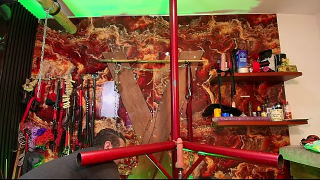 boy n girl online show from March 20, 2026, 9:10 am