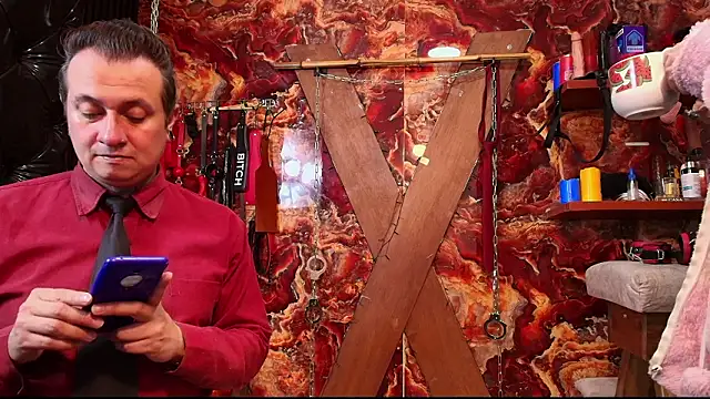 boy n girl online show from March 12, 2026, 5:28 pm