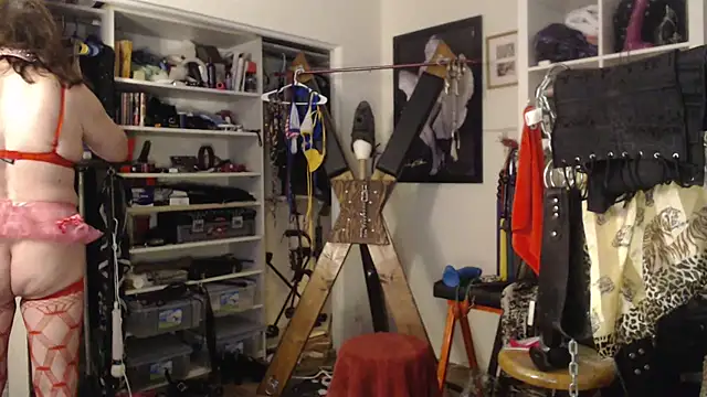 Snapshot of Transjoni chatting on February 28, 2026, 3:33 pm Transjoni online show from February 28, 2026, 3:33 pm