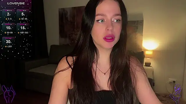 Snapshot of Megan_Nilson chatting on March 13, 2025, 8:22 pm Megan Nilson online show from March 13, 2025, 8:22 pm