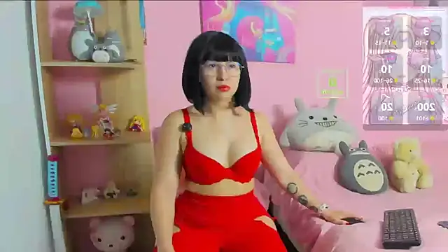 Snapshot of dolly_saylor chatting on October 10, 2025, 12:22 am dolly saylor online show from October 10, 2025, 12:22 am