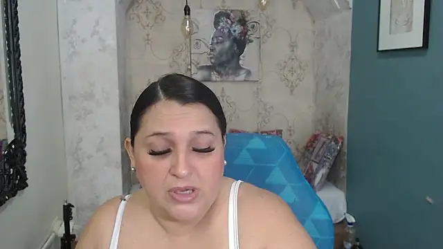 Snapshot of Kerly_Doll chatting on February 19, 2026, 1:30 pm Kerly Doll online show from February 19, 2026, 1:30 pm