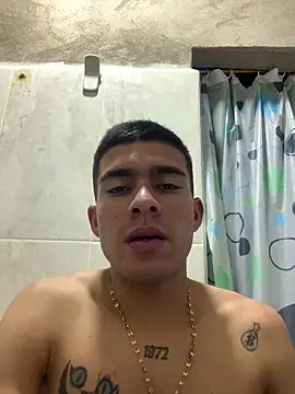 Yordy xx online show from November 6, 2025, 4:38 am