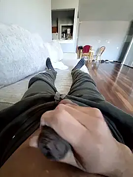 YourPersonall online show from March 21, 2026, 6:56 pm