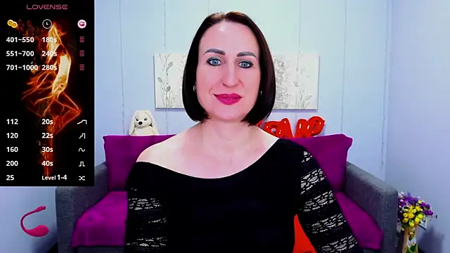 Snapshot of Nia_Smithh chatting on February 20, 2025, 1:19 pm Nia Smithh online show from February 20, 2025, 1:19 pm