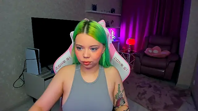 EnergyBunny 1 online show from September 21, 2025, 7:19 pm