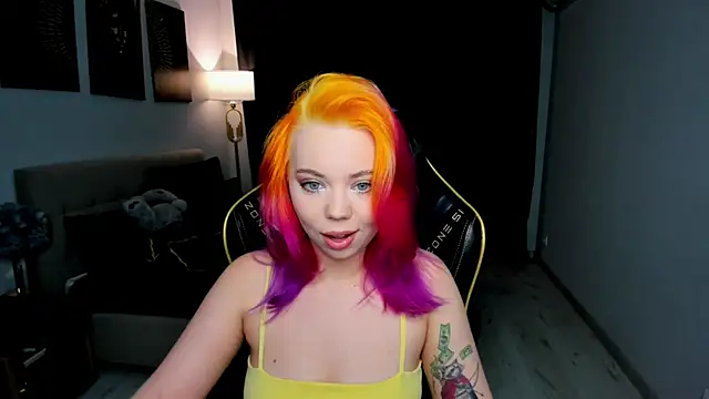 EnergyBunny 1 online show from June 2, 2026, 7:03 pm