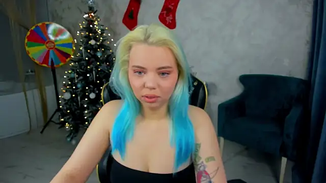 EnergyBunny 1 online show from December 14, 2025, 7:30 pm