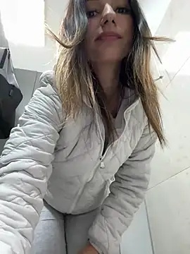  MiaQueen  online show from February 27, 2025, 9:58 pm