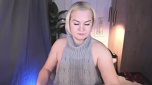 YolandaKiss online show from March 16, 2026, 8:22 pm