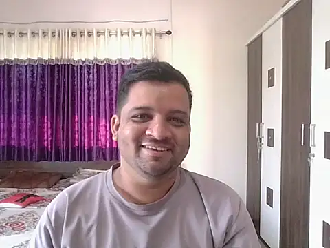 dhruv love online show from October 15, 2025, 4:22 am