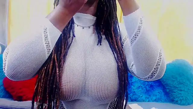 Snapshot of Bustydiva88 chatting on December 16, 2025, 12:53 pm Bustydiva88 online show from December 16, 2025, 12:53 pm