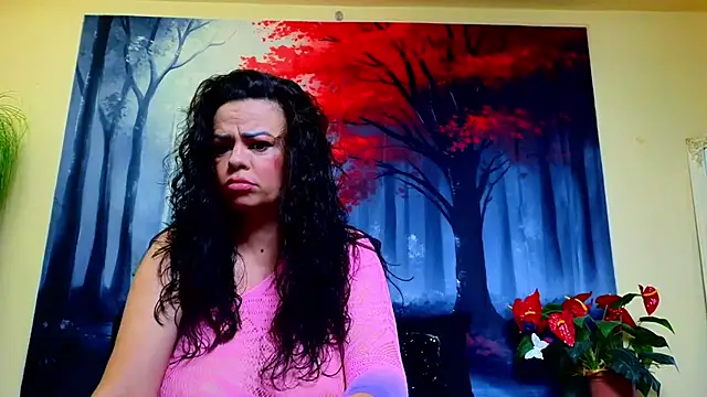 ElizabethEven online show from November 11, 2025, 8:58 pm