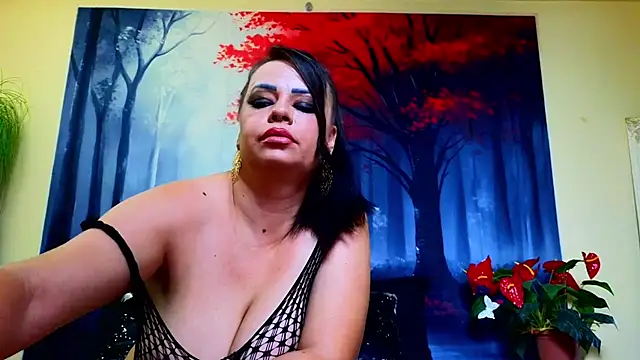 ElizabethEven online show from November 5, 2025, 11:08 pm