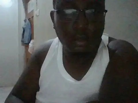 honeyswit online show from October 10, 2025, 10:54 pm