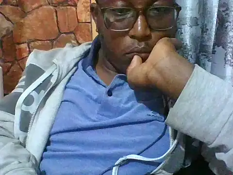 honeyswit online show from March 24, 2026, 8:20 pm