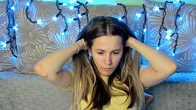 MaggieCake online show from February 17, 2026, 3:48 am