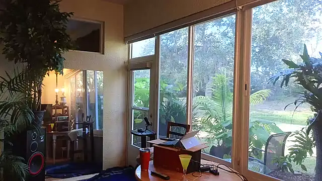 Snapshot of eliberator1777 chatting on January 16, 2025, 9:19 pm eliberator1777 online show from January 16, 2025, 9:19 pm