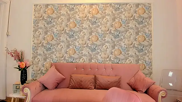 Snapshot of realhotfallingdevil chatting on February 11, 2025, 11:31 am realhotfallingdevil online show from February 11, 2025, 11:31 am