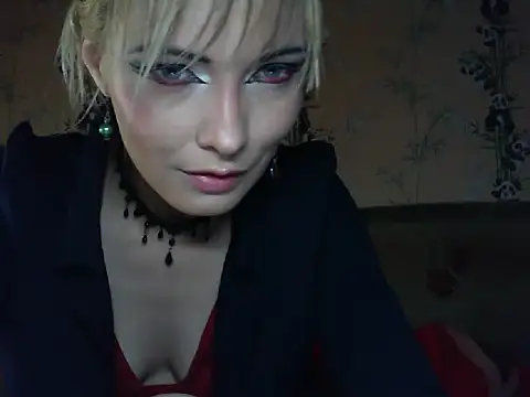 Snapshot of WildMissNiks chatting on June 6, 2026, 6:40 am WildMissNiks online show from June 6, 2026, 6:40 am