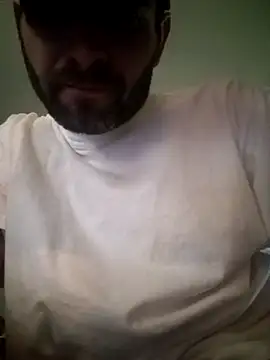 Itzmeebaby online show from January 5, 2025, 8:00 pm