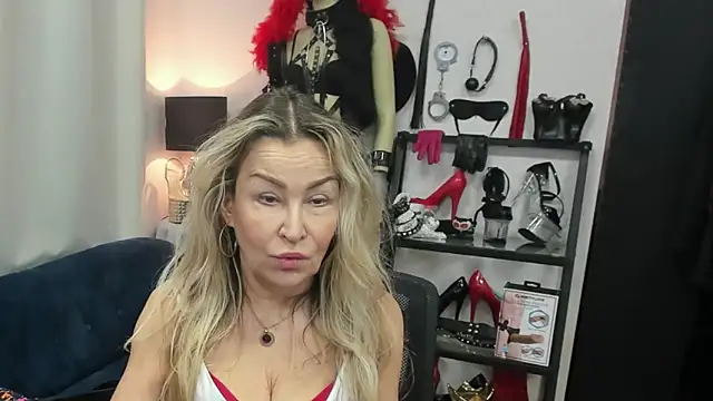 crystaLUX online show from March 2, 2026, 5:19 am