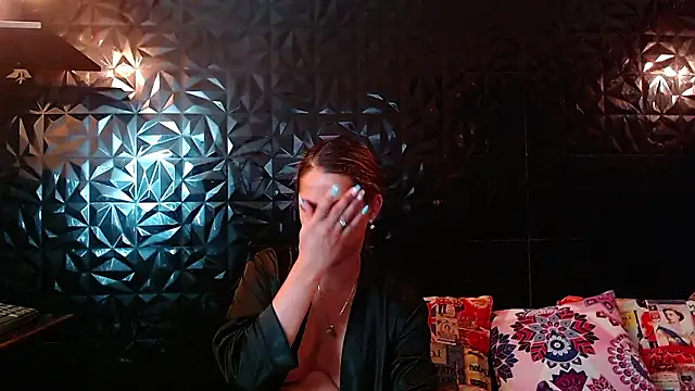 PINK  LOLA1 online show from March 28, 2026, 8:10 pm