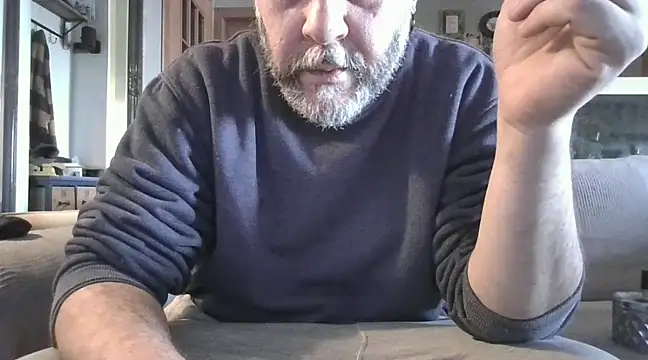 naked bear online show from January 25, 2025, 11:34 am