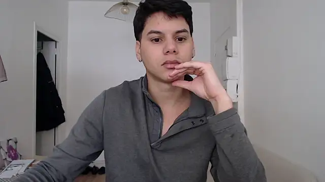 tomas boy20 online show from February 12, 2026, 3:01 pm